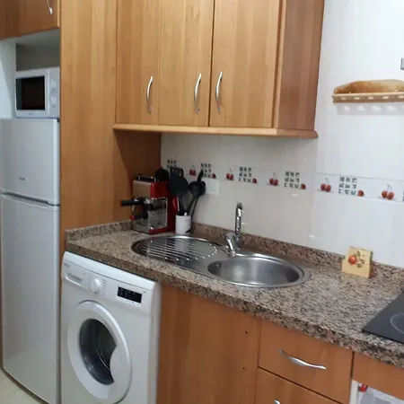 Apartamento Piso C/ San Pedro, Junto Al Centro Histórico De *